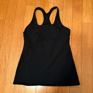 black size 8 lululemon tank top